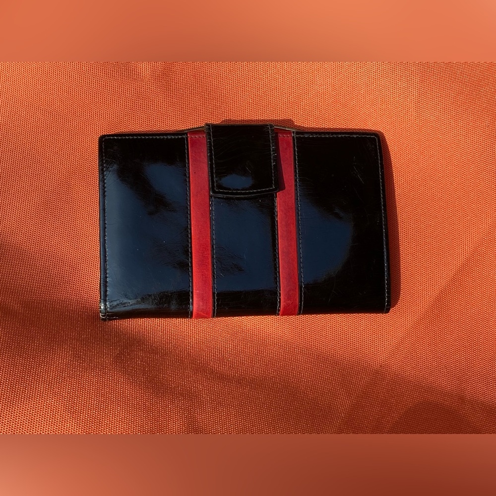 VTG patent leather wallet,made in Italy for Dayton,black/red,brass frame/clasp